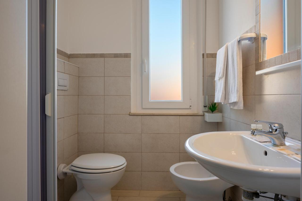 Amadei Blumen Hotel Pesaro
