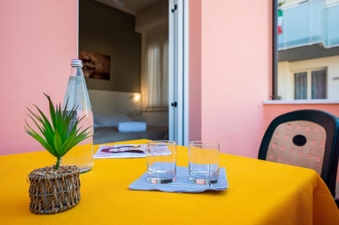 Amadei Blumen 3* Pesaro