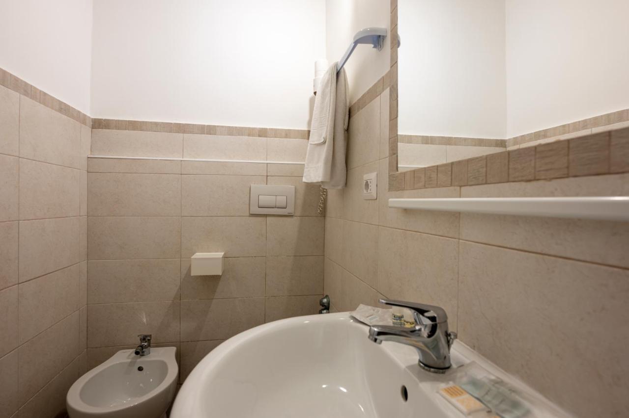 Hotel Amadei Blumen 3*